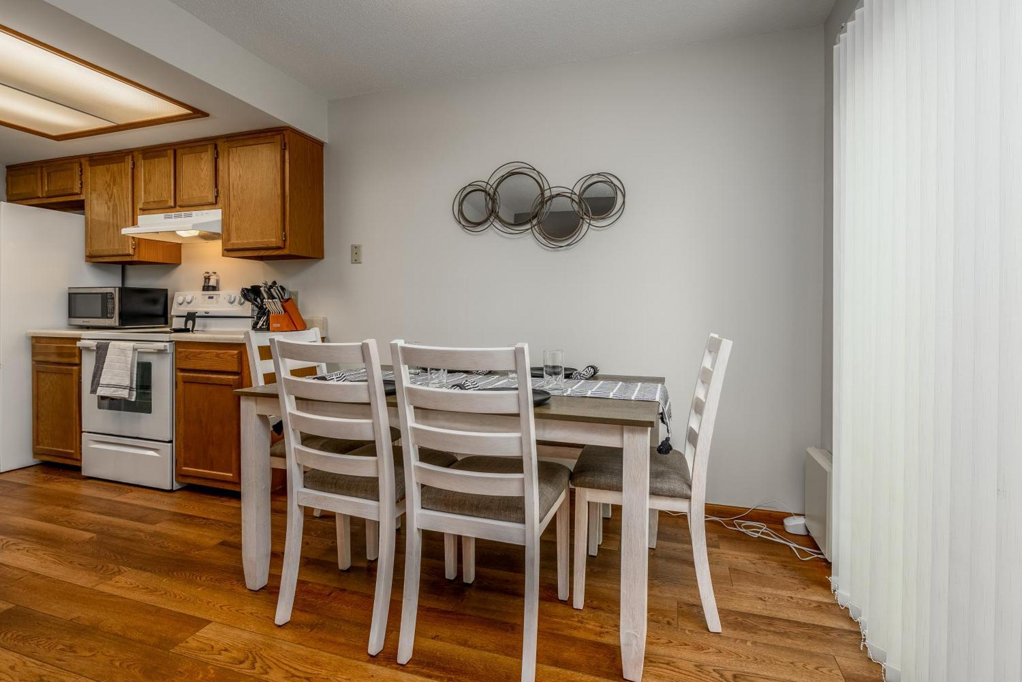 Family Friendly And Quite 2 Bedroom Condo Close To Fun Fort Wayne Exteriér fotografie