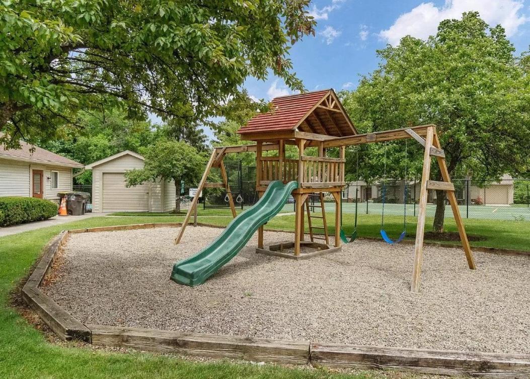 Family Friendly And Quite 2 Bedroom Condo Close To Fun Fort Wayne Exteriér fotografie