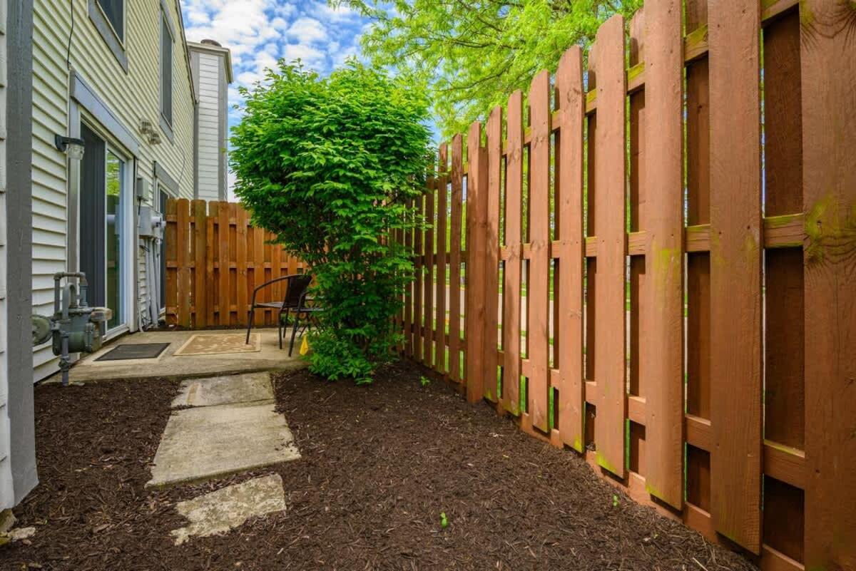 Family Friendly And Quite 2 Bedroom Condo Close To Fun Fort Wayne Exteriér fotografie