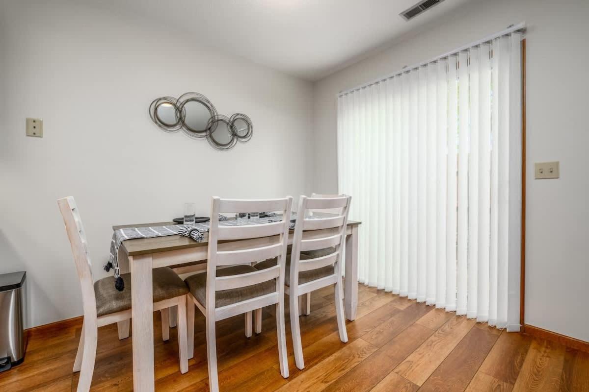 Family Friendly And Quite 2 Bedroom Condo Close To Fun Fort Wayne Exteriér fotografie